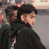 Tr